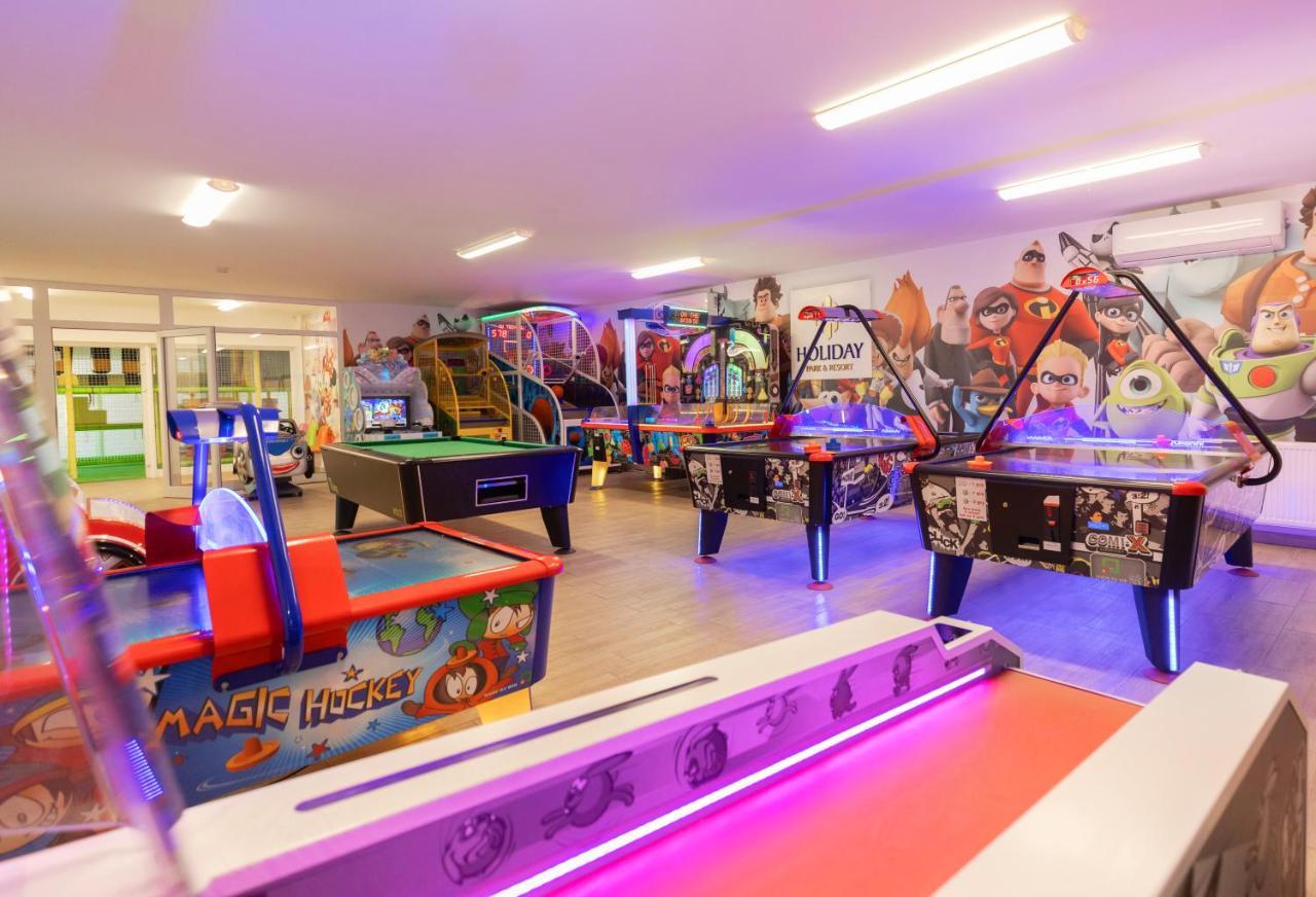 Holiday Park & Resort Ustronie Morskie Extérieur photo